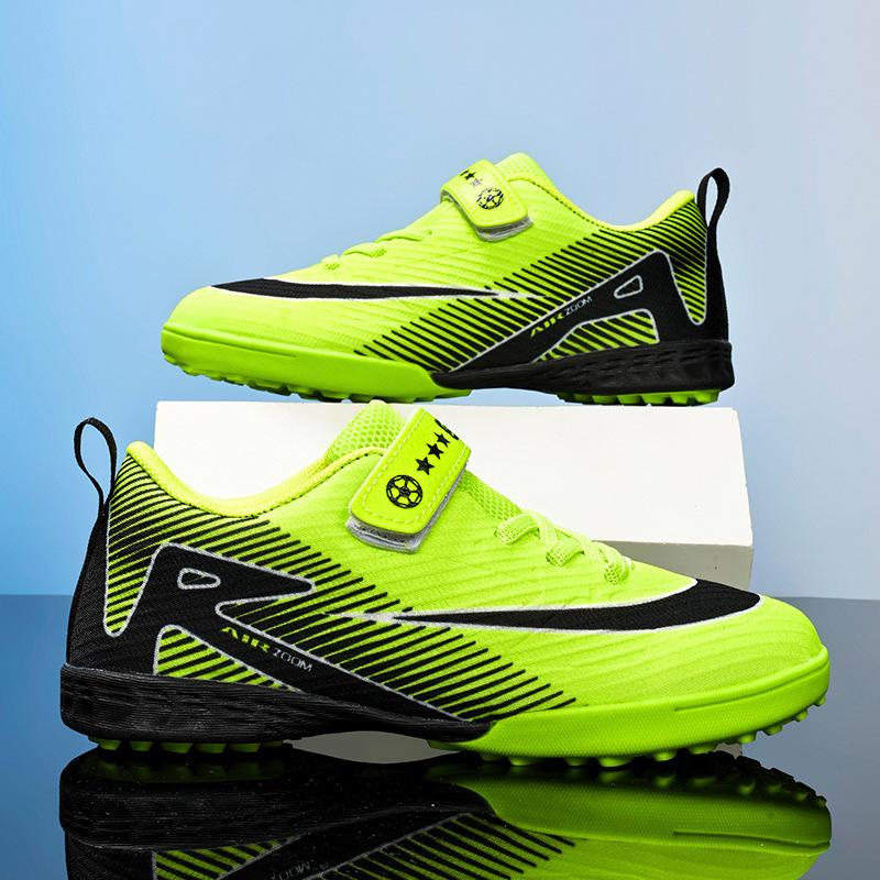 2025 New Children's Football Shoes Boys and Students Girls Broken Nails Velcro Casual Game Sports Shoes