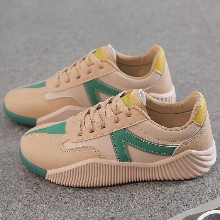 Women's Shoes  New Spring Lightweight Soft Sole Sneaker Korean Style Versatile Casual Shoes Teen Running Shoes Pumps