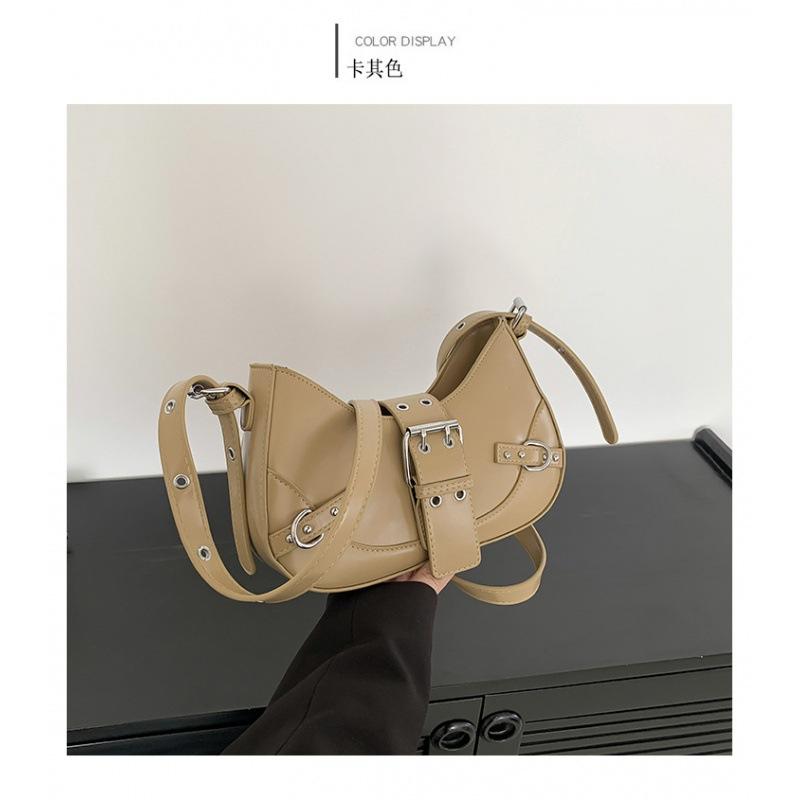 Exquisite and Fashionable Underarm Bag Women's New Solid Color Crescent Bag High Texture Trendy Temperament Messenger Bag