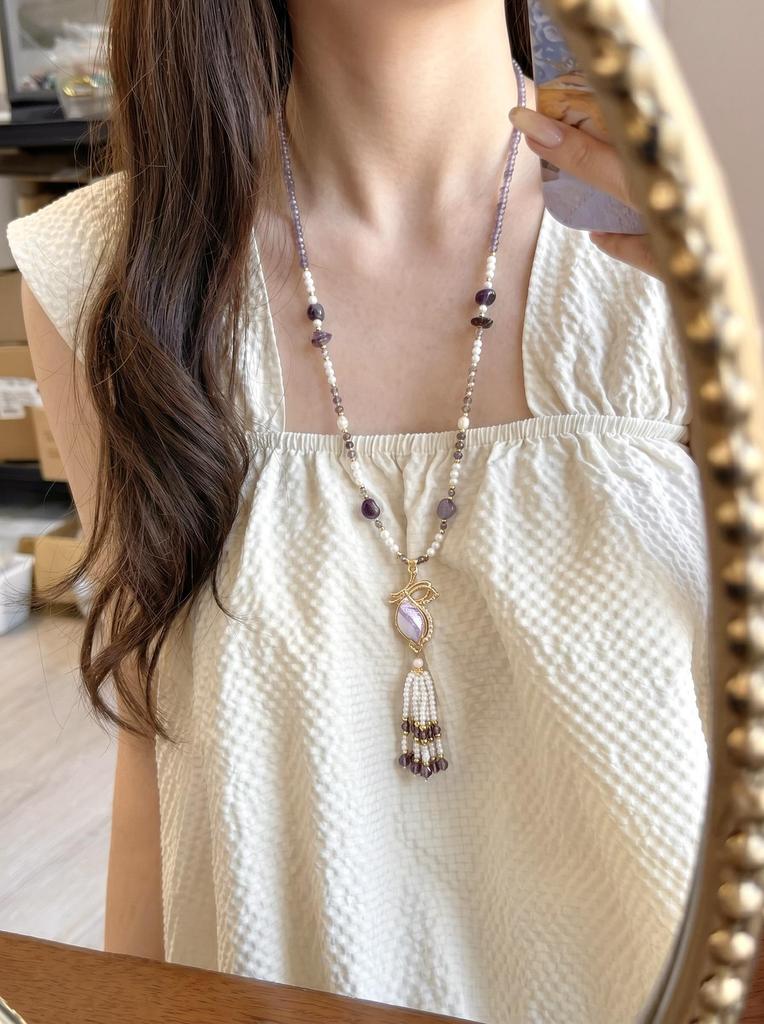 Guochao Song Brocade Butterfly Pendant Necklace with Natural Stone Beads - New Chinese Style, Matches Long Sweaters