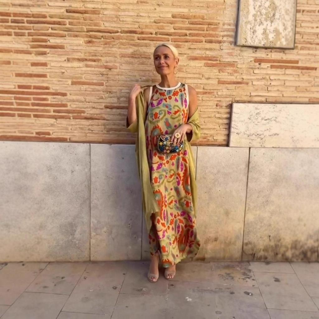 Women's Bohemian Floral Print Sleeveless Dress with Matching Long Red Cape