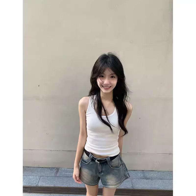 

Contrast Color Gradient Vest Sling Women Summer 2025 New Sweet Style Loose Age-Reducing Western Style Overlapping Hollow Top White Inner Vest S Suggested 37.50 kg-45.00 kg