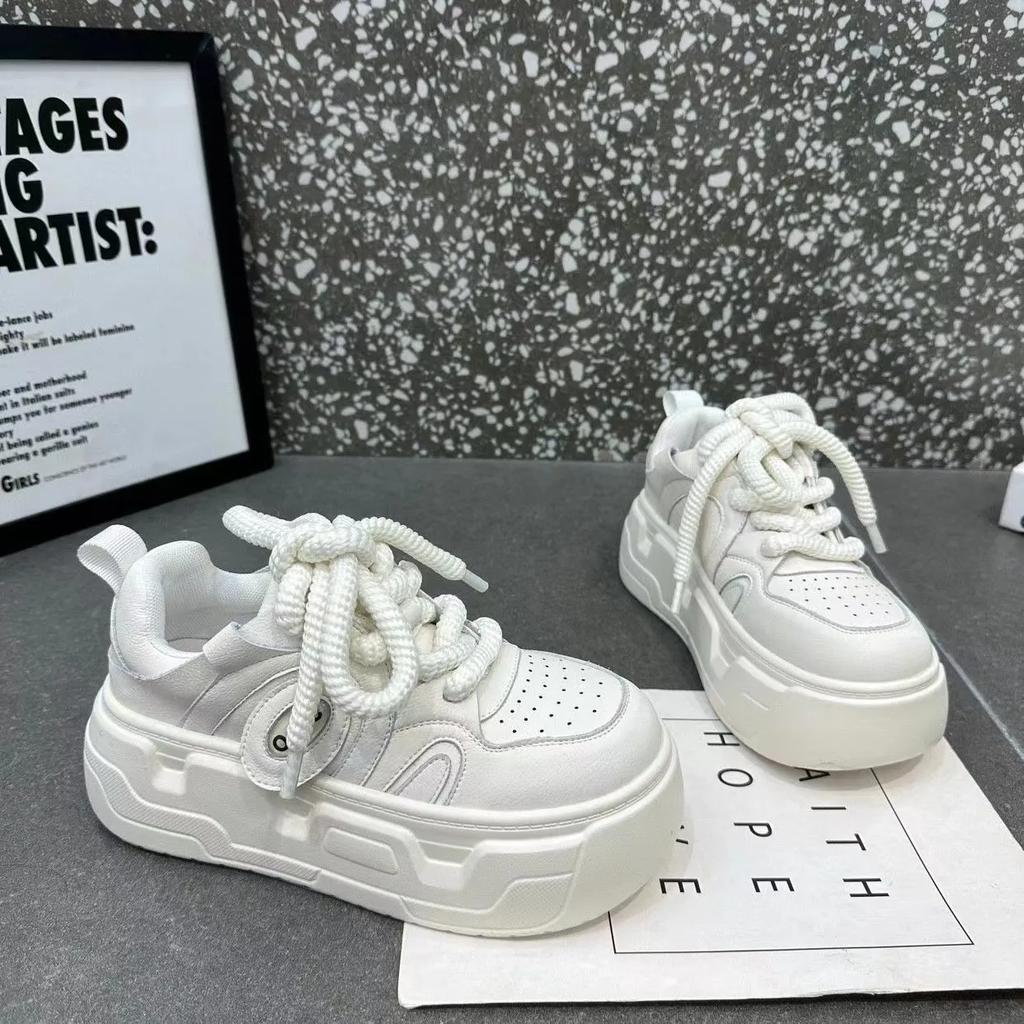 Women's Casual Sneakers Personality Star Running Sport Shoes Tennis Shoes Skateboard Shoe Trainers Skate Flats Walking Sneakers