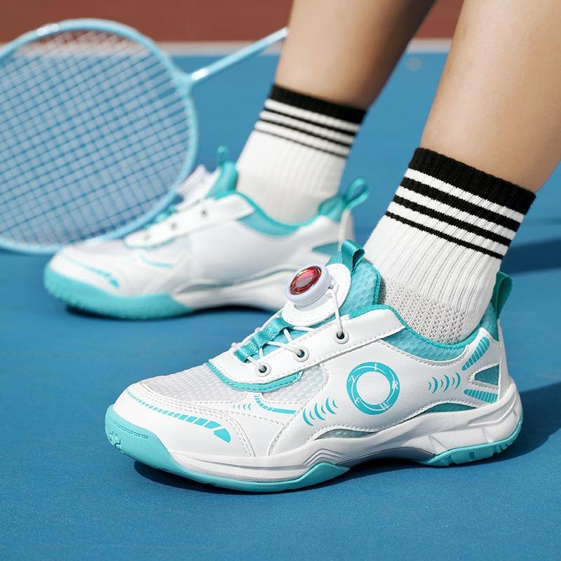 New Badminton Shoes Boys and Girls Professional Training Shoes Breathable Wear-resistant Competition Tennis Shoes Trendy Sports Shoes Table Tennis