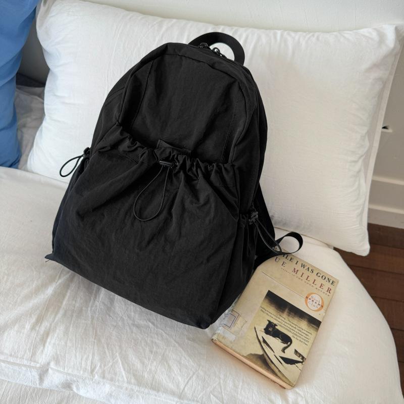 Fashion drawstring backpack New large-capacity commuter leisure backpack pleated student schoolbag