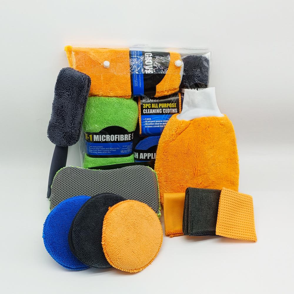 

Набор для чистки автомобиля из 9 предметов: Салфетки для протирки, Варежки для мытья, Полотенце, Губка для воска и Щетка для колес 9-Piece Cleaning Set