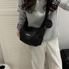 Large Capacity Lightweight Shoulder Bag Korean Style Simple Dumpling Bag  Women