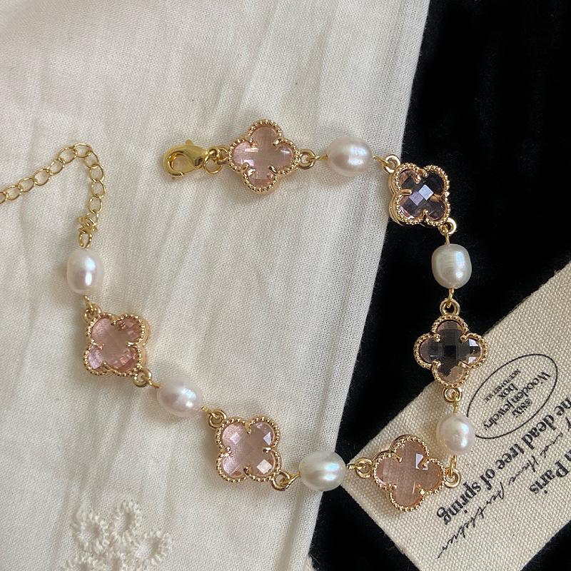 Pink Four-leaf Flower Bracelet Freshwater Pearl Natural Crystal Bracelet, Sweet Internet Celebrity Small Fragrance Citrine Bracelet.