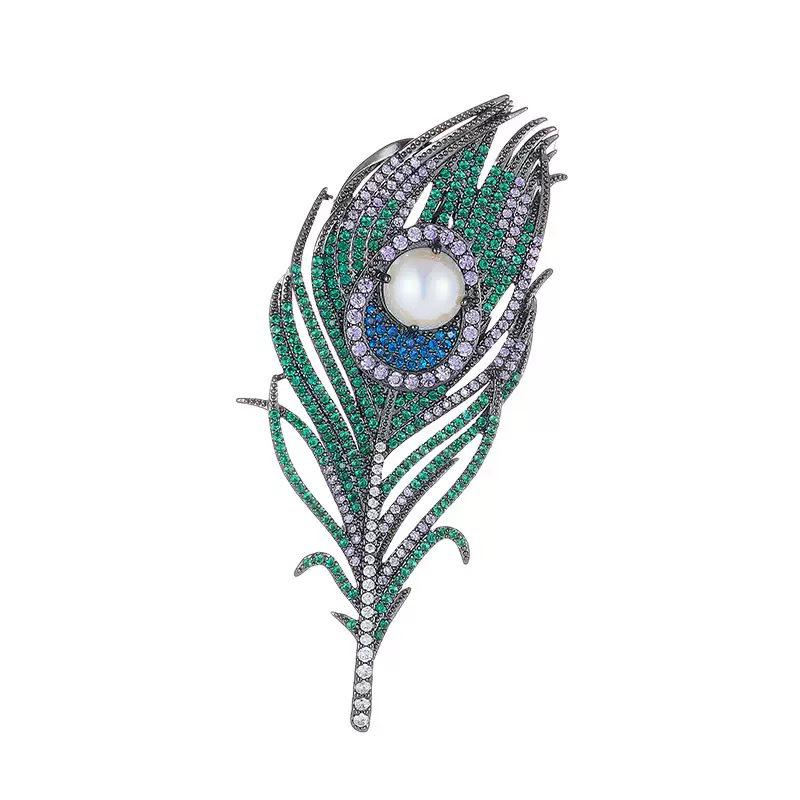 Bo Xin Yun Feather Pearl Zirconia Brooch: Exquisite Light Luxury Corsage Pin Gift.