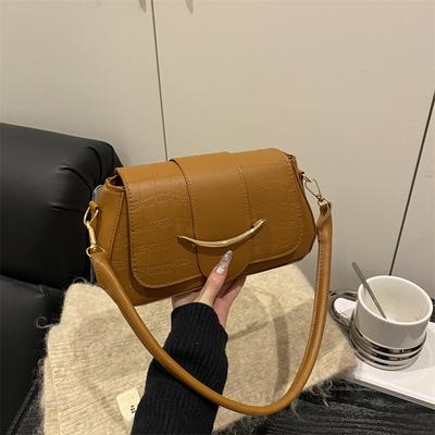 Popular New Simple Niche Design Women's Bag Fashion Shoulder Underarm Bag Embossed Small Square Bag Messenger Bag