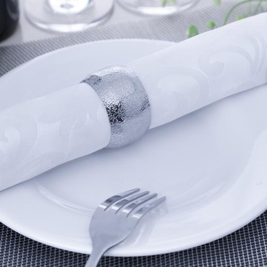 Metal Napkin Ring Golden Silver-color Frosted Hammer Pattern Dinner Napkin Holder Buckle Birthday Wedding Holiday Party Dining Table Decoration