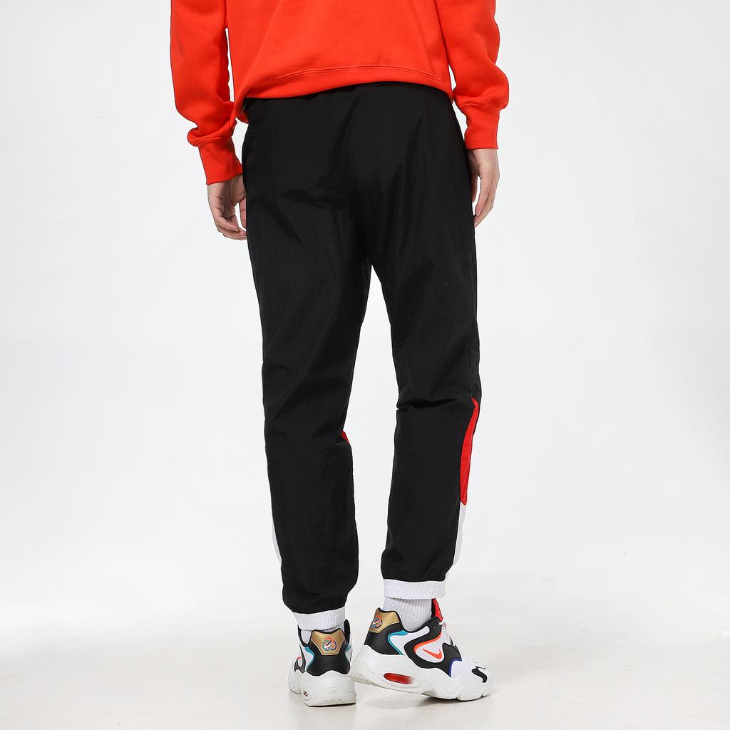 Nike Sportbekleidung Web-Statement-Jogginghose mit großem Logo Herren Unterteile Schwarz Weiß AR9895-011