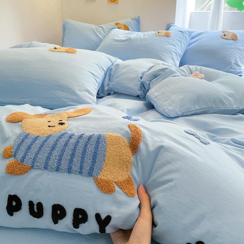 Class A bedding four-piece set solid color cotton cartoon towel embroidered quilt cover skin-friendly washed cotton student dormitory cute kit