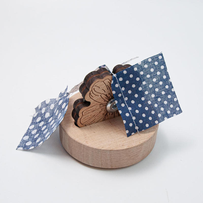 Thread Cutter For Quilting Sewing Tabletop Yarn Cutter With Blade Saver Thread Cutting Tools With Anti-slip Stand For Sewing