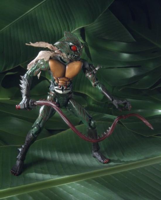 TAMASHII NATIONS Klasika 2007 Kamen Rider Amazon Jungler SIC. &