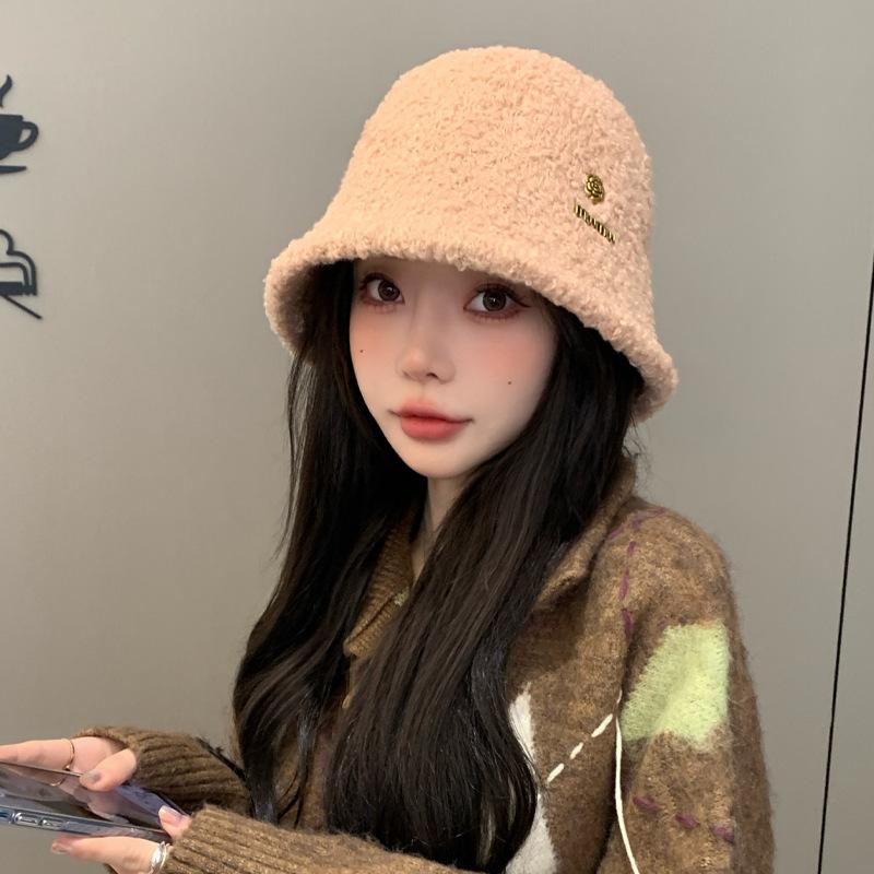 Korean Version of Autumn and Winter New Hat for Women with High End Metal Plush Fisherman Hat Solid Color Versatile Winter Thermal Basin Hat