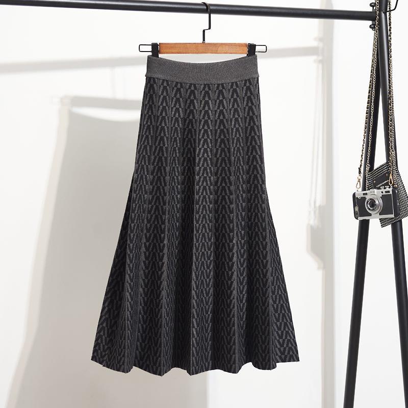 

Полосатая вязаная юбка миди для женщин, осенне-зимняя, утолщенная, А-силуэта, юбка с высокой талией S