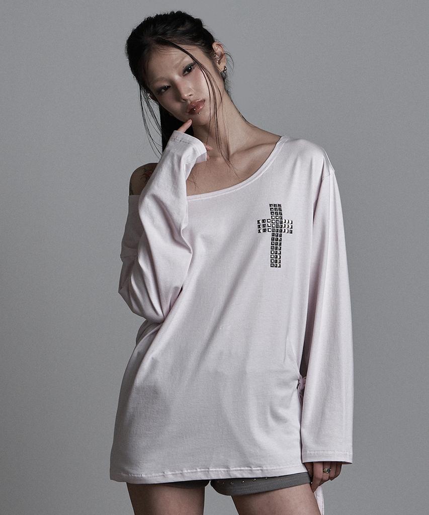 Aejeuyua Cross Line Off-Shoulder T-Shirt Pink