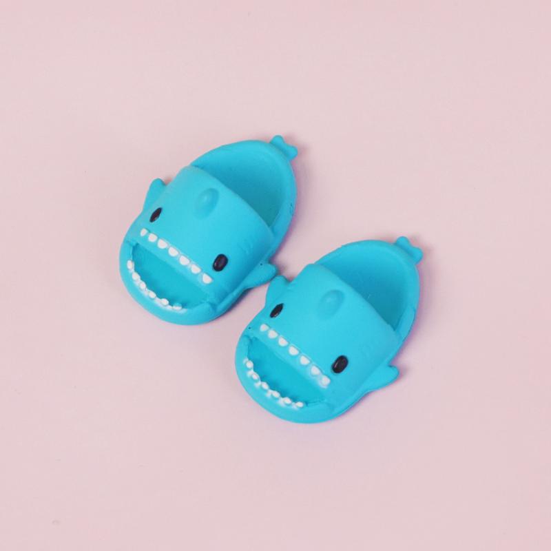 Perfect Pair Of 1:12 Dollhouse Miniature Things Cute Shark Slippers Doll Shoes Suit For Ob11 1/12 Bjd Doll Gsc DOD YMY Doll Accessories