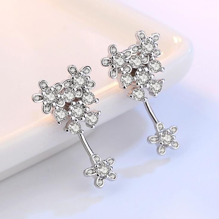 Korean Retro Flower Stud Earrings - Two-Way Wear Petal & Star Design for Women