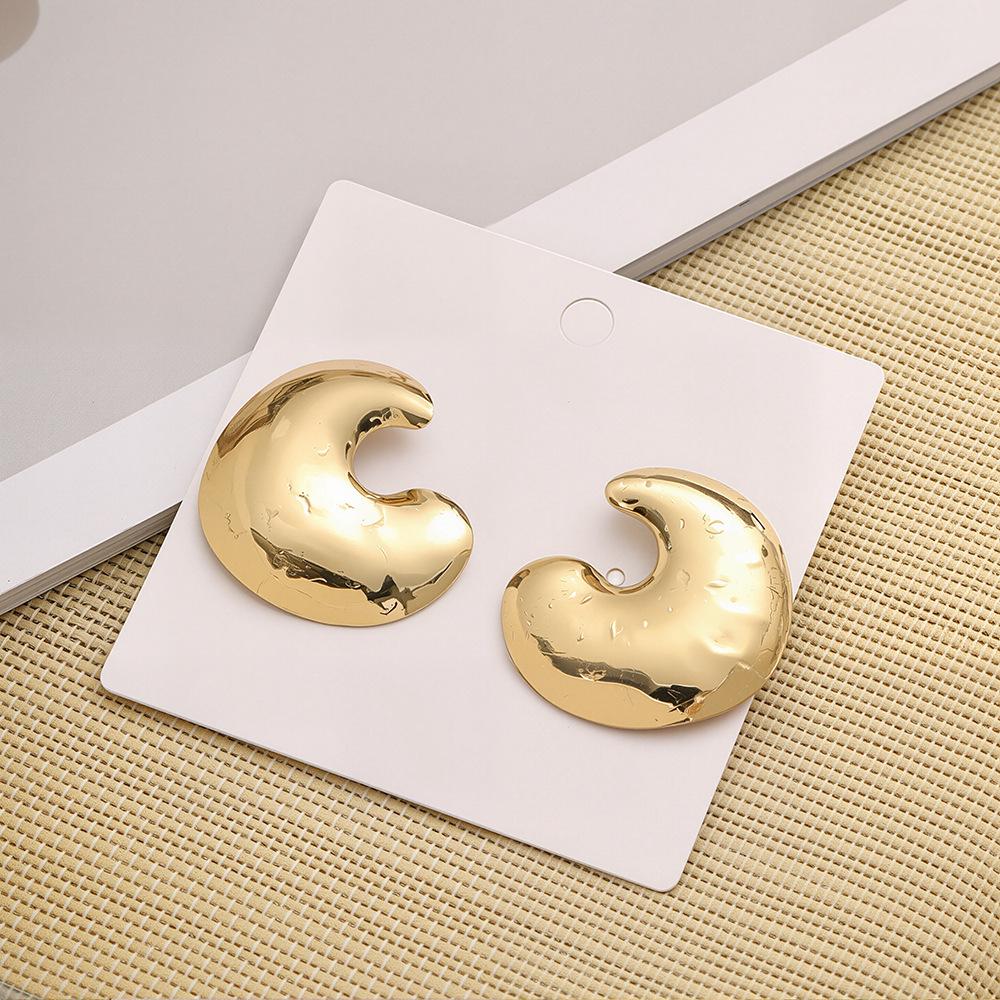 Trendy Geometric Irregular Metal Earrings: Light Luxury, Unique Design