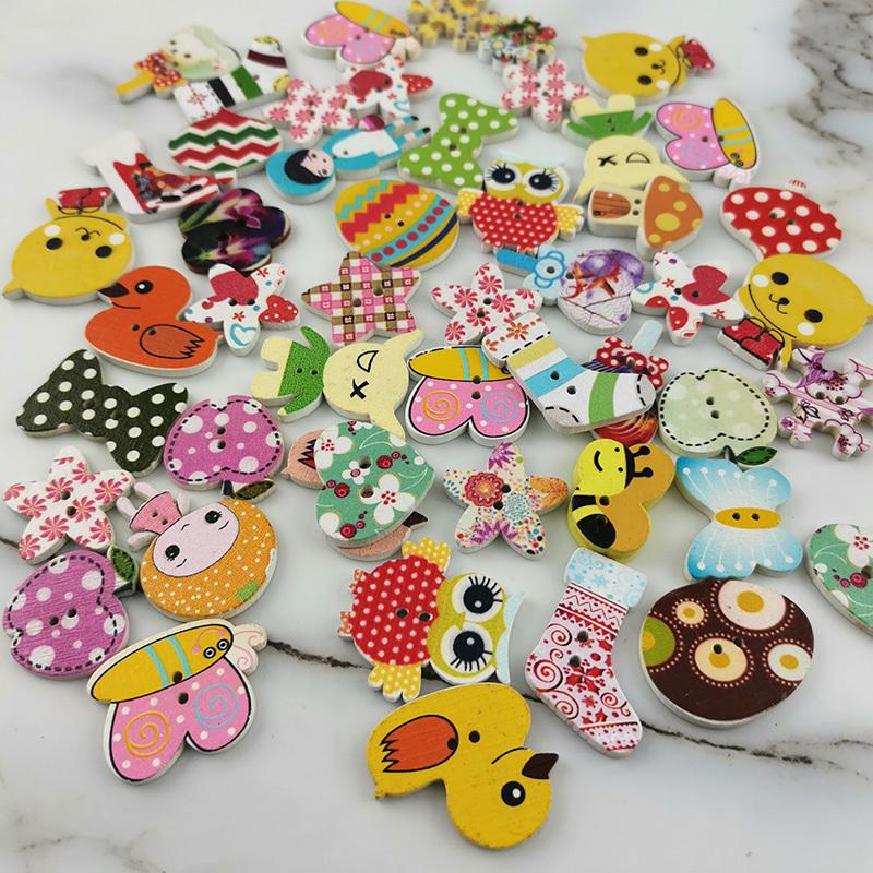 (50 pieces) 2-hole mixed size white wooden button scrapbook DIY home decoration