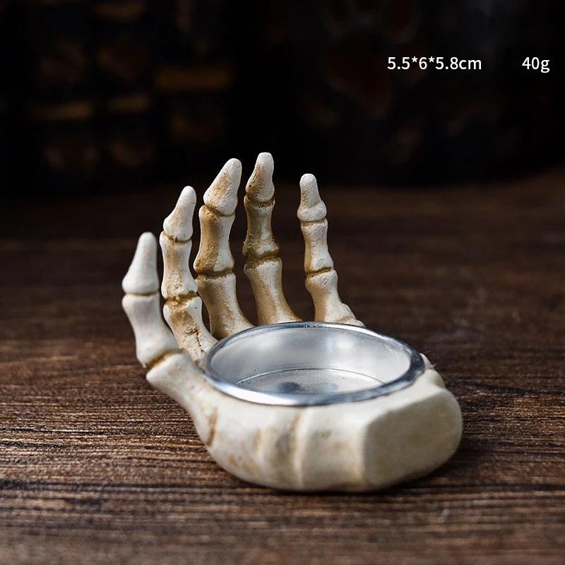 Horrible Resin Ghost Skull Hand Pumpkin Statue Indoor Outdoor Garden Decoration Sculpture Desktop Home Decor for Halloween
