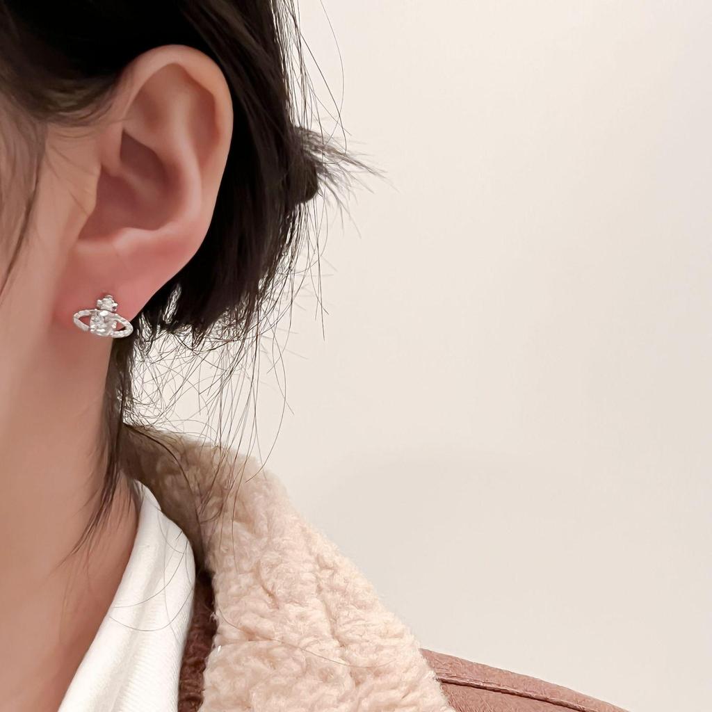 Silver Needle Zircon and Pearl Earrings for Women - Elegant and Versatile High-End Jewelry
