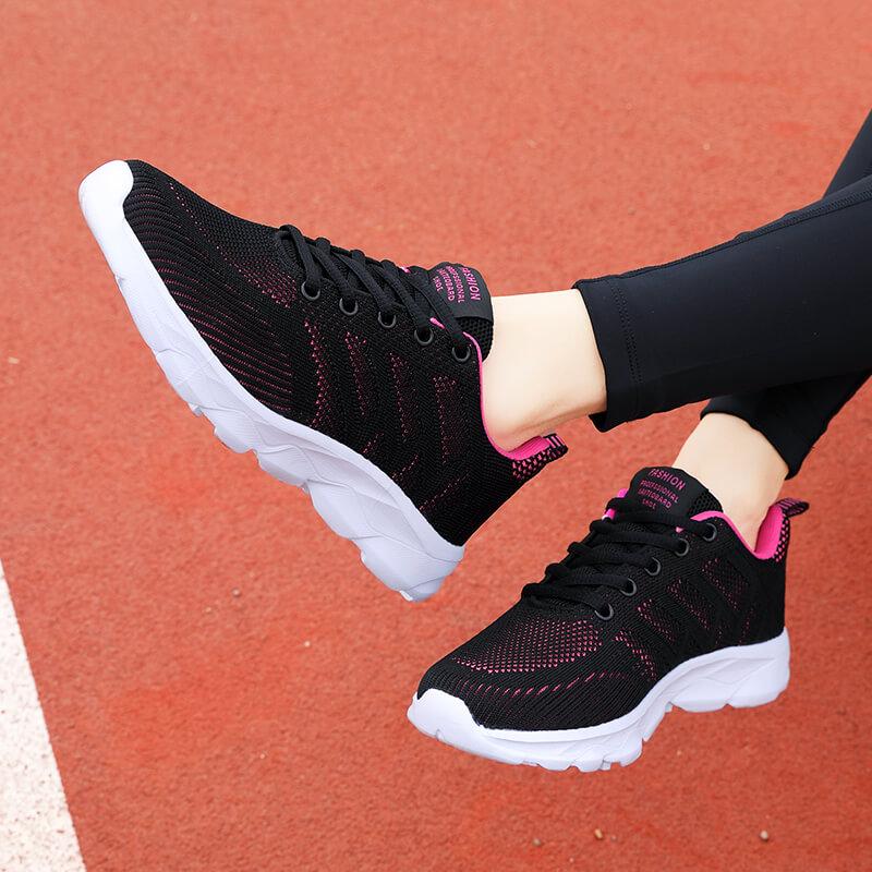 Lightweight Women Running Shoes Breathable Knitted Casual Sneakers Elastic Walking Shoes Dancing Shoes