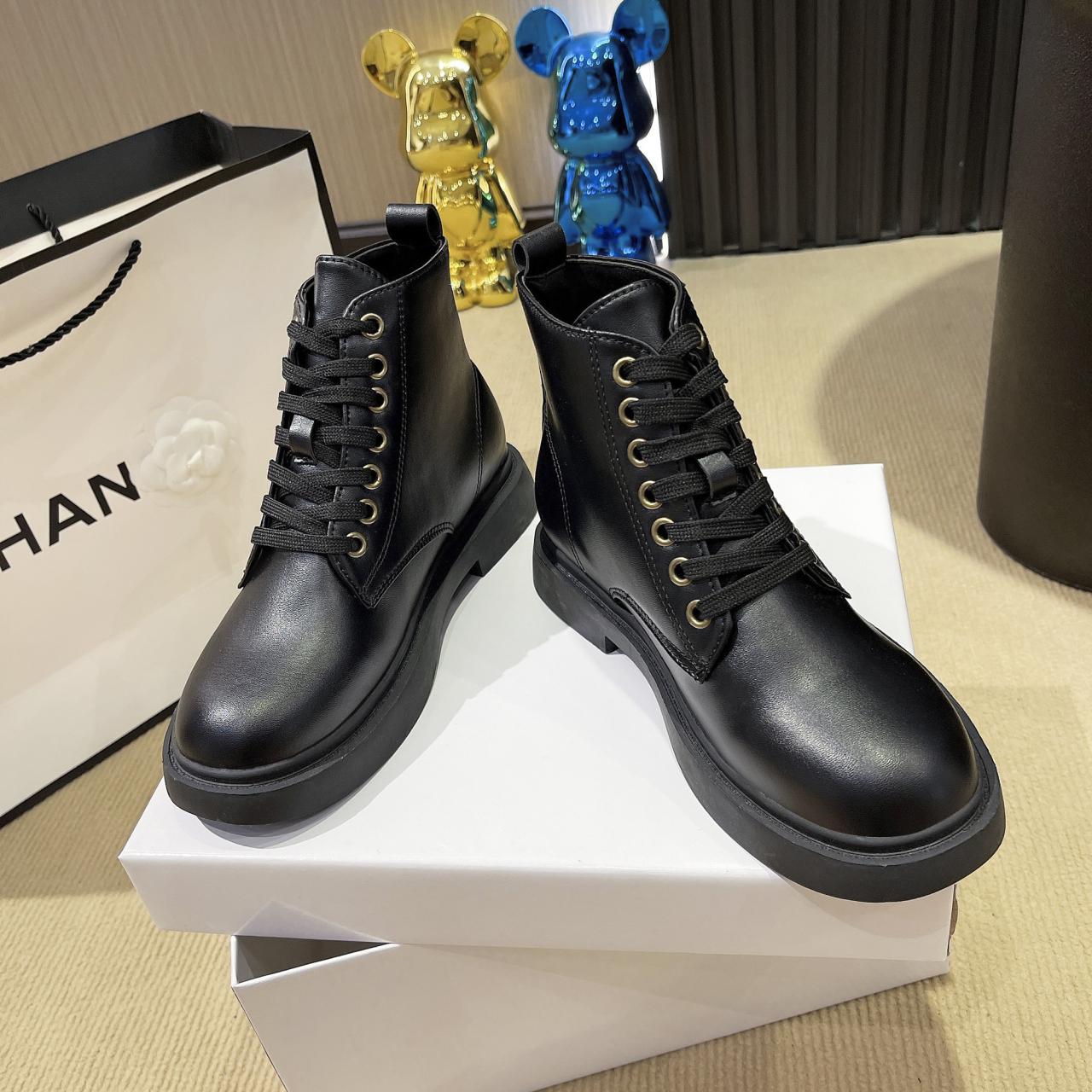 

Autumn And Winter New Fashion British style versatile retro thick-soled Casual Comfortable thick-heeled boots for Women 35