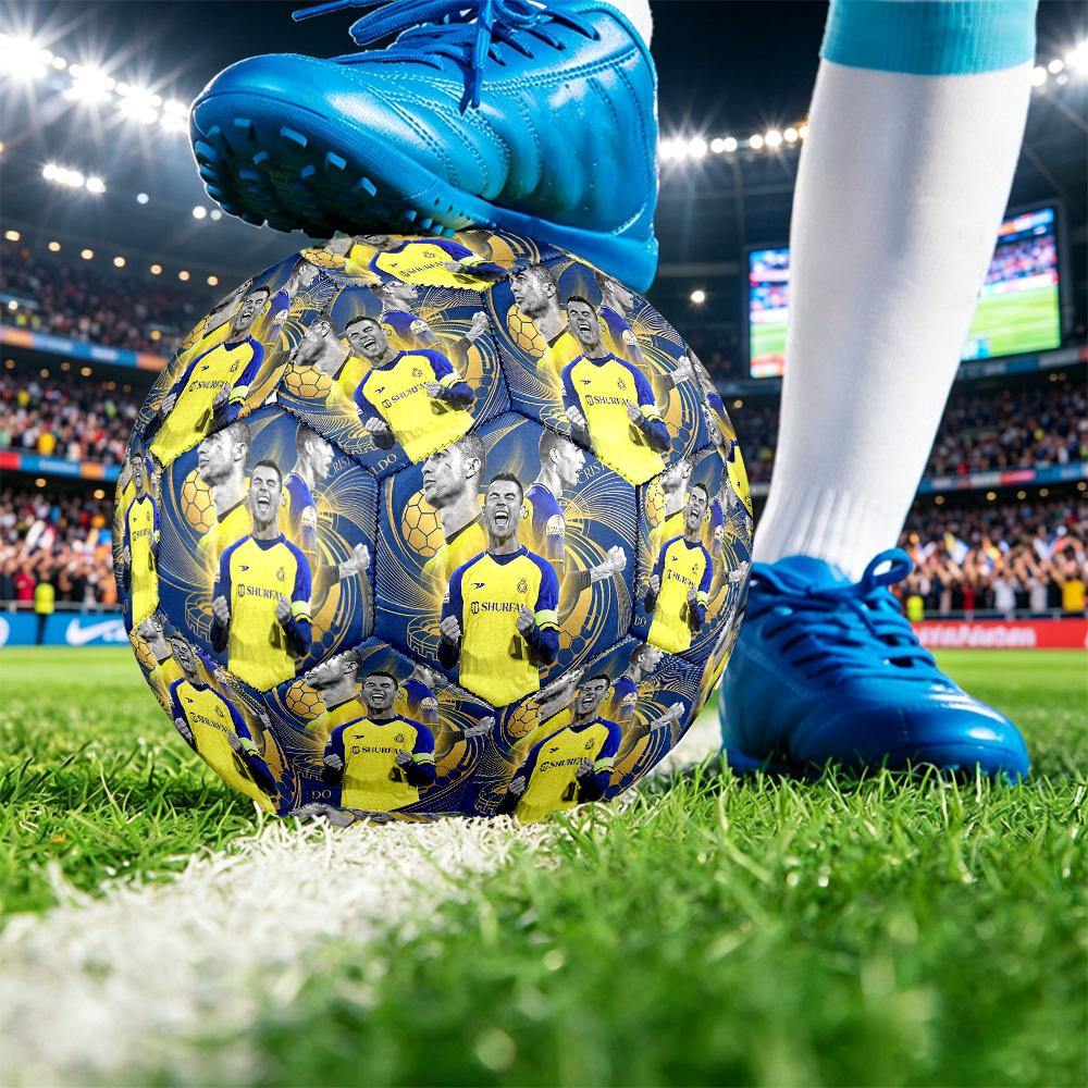 Pallone da Calcio Taglia 5 Stampato Cristiano Ronaldo Resistente all'Usura Standard Allenamento Adulti Regalo per Fan Partite Indoor Outdoor Sport