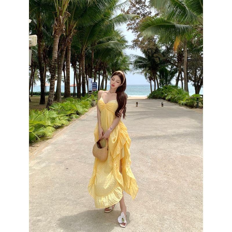 Kumikumi Holiday Style Yellow Plaid Hanging Neck Dress Women Summer French style Age Reduction Frill Backless Long dress