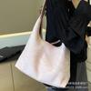 Fashion Design Underarm Big Bag Women and Women 2025 New Large-capacity Casual Shoulder Bag Women Commuter Shoulder Bag