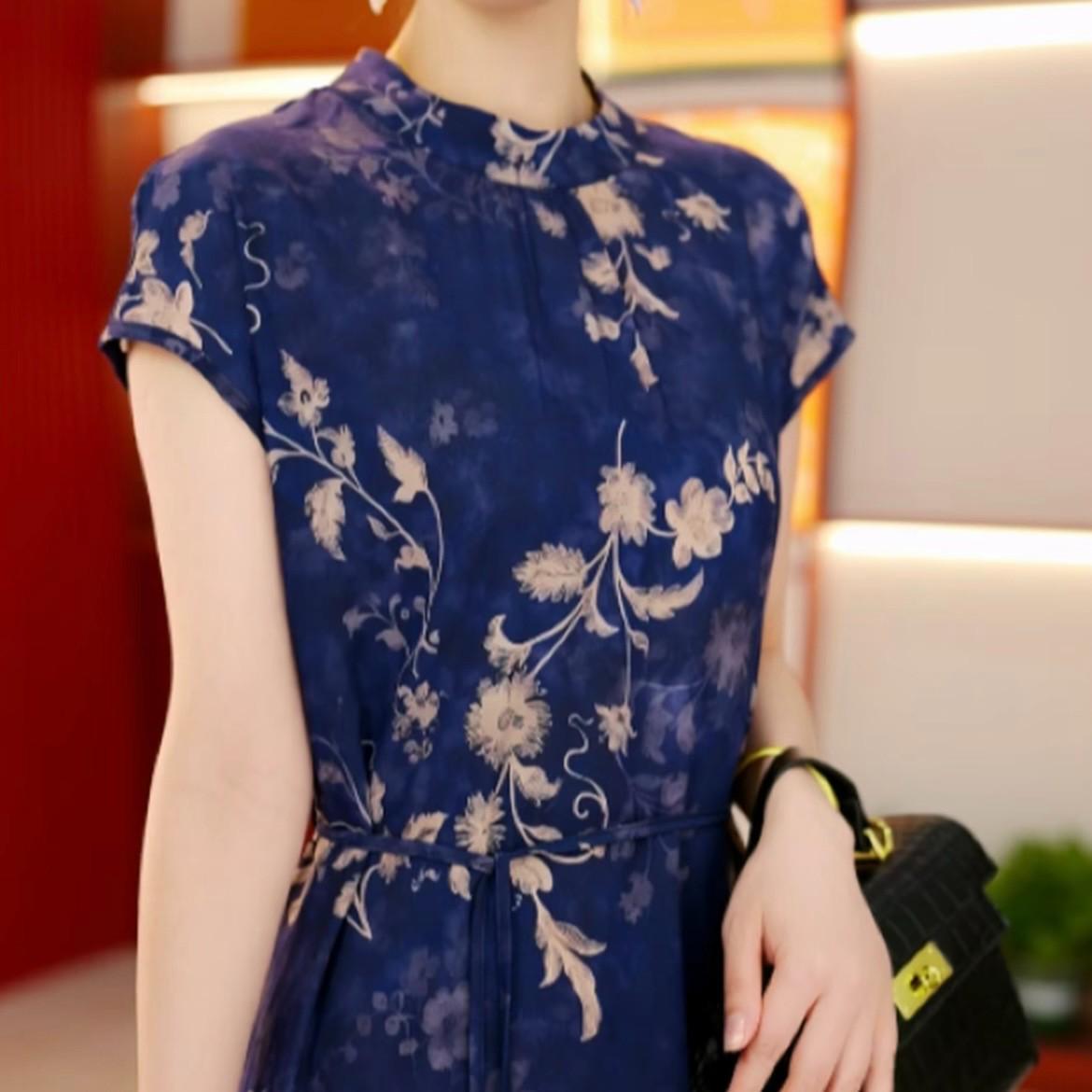 

2026 Spring/Summer Lightweight Luxury Kimono-Style Blue Floral Over-the-Knee Dress L синий