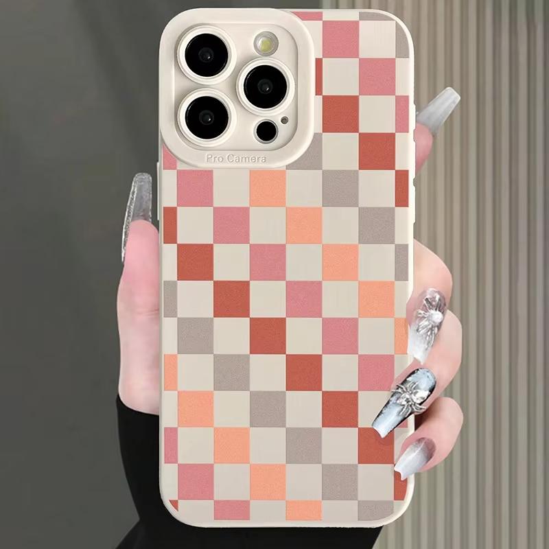 Matte Milky White Checkerboard Patter Phone Case For Samsung Galaxy S25 Ultra S26 S24 S23 FE S22 Plus S21 S20 A54 A55 Soft Cover
