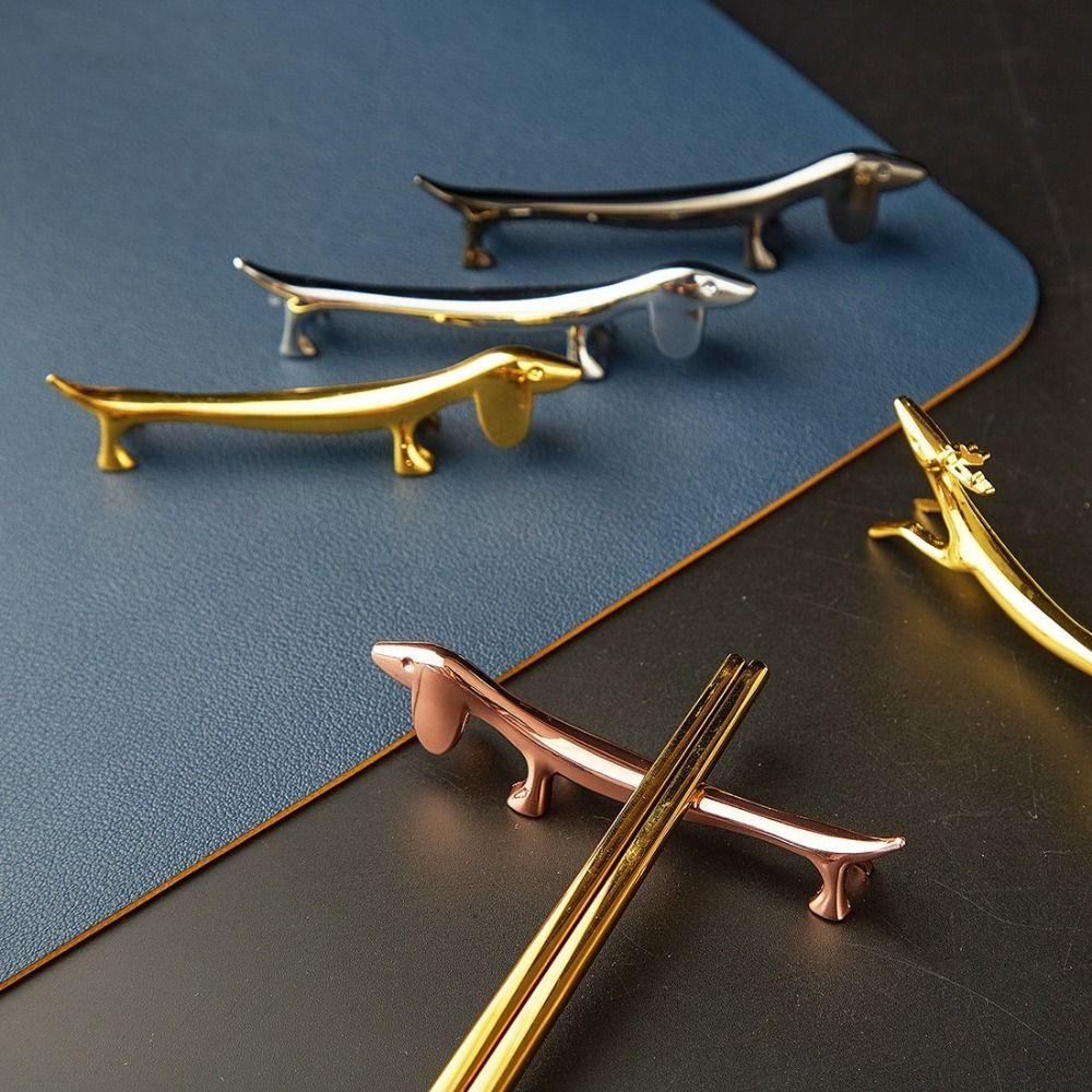 2PCS Dog Shape Dachshund Dog Chopstick Holder Zinc Zinc Zinc Alloy Cutlery Rest Dinner Table Supplies