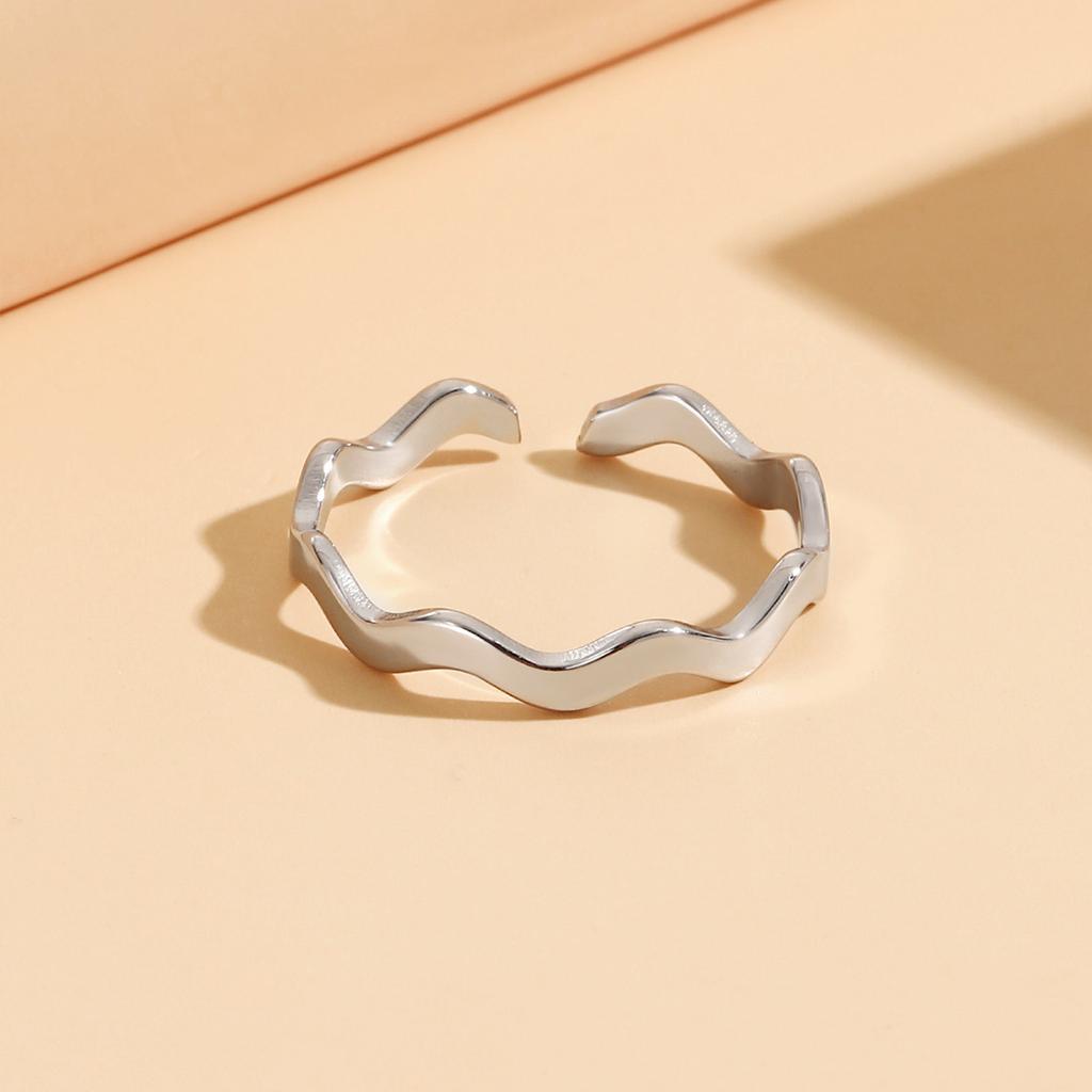 New Fashion Stainless Steel Wave Open Rings for Women Female Adjustable Geometric Möbius Rings Non-fading Jewelry Gift