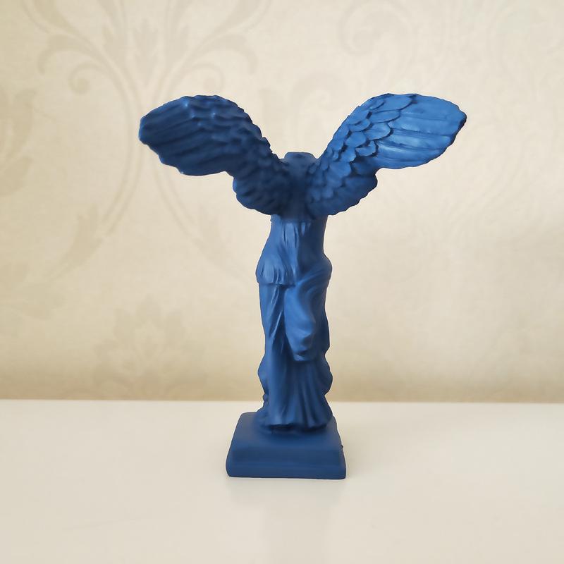 14cm Resin Victory Goddess Figurine: Nordic-Style Full Body Sculpture for Desktop Decoration