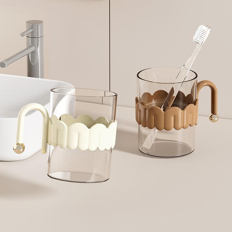 Transparent Mouthwash Cup Home Use Toothbrush Cup Couples' Wash Cup Simple Design Gargle Cup for Students & Everyday Use