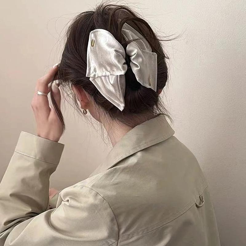 1Pc Gilt Satin Shell Golden Label Grab Clip Solid Color Fabric Large Shark Clip Premium Sense Commuter Hair Clip