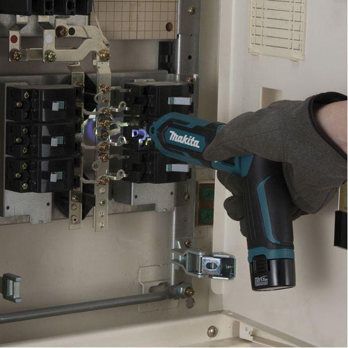 Tournevis à chocs sans fil - makita - td022dse - compact et léger - vitesse variable - frein électrique