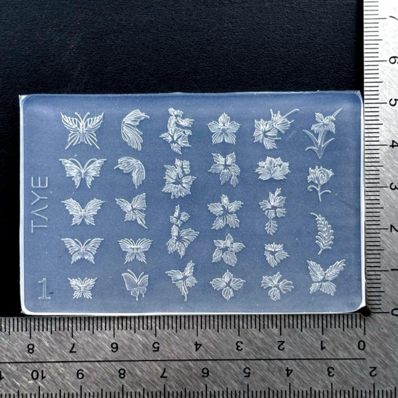 Butterfly Flower 3D Silicone Nail Art Mold Diy Vintage Flower Frame Floral Design Transparent Relief Template Manicure Tools