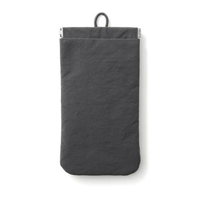 MUJI Vrásčitý nylonový rozkládací tmavě šedý sáček na jednu ruku, střední, cca. 10.3 18.5 cm,