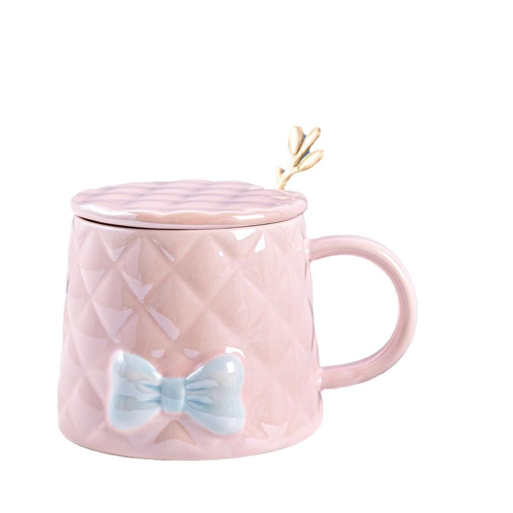 Lekki Luksus Relief Filiżanka do Kawy Wysoka Wartość Kokarda Ceramiczna Filiżanka z Pokrywką Łyżeczka Ekskluzywny Domowy Kubek dla Pary