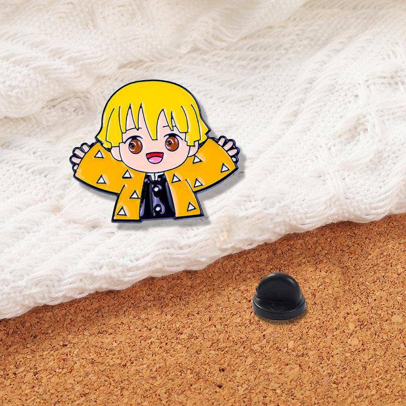 

Брошка з аніме-вбивцею демонів. Модний аксесуар із значком CZ0162-2