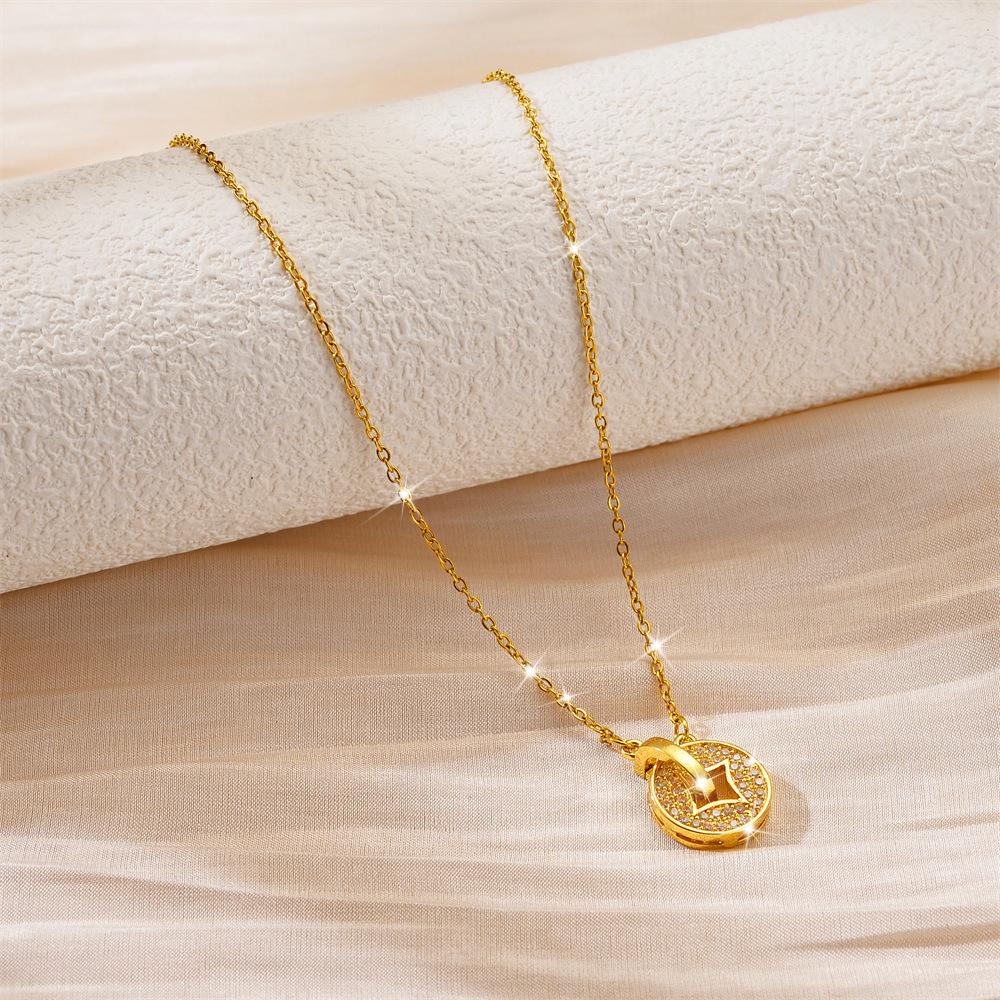 Simple Fashion Titanium Steel Women's Necklace - Non-fading, Luxurious, Versatile, Korean Style Clavicle Chain