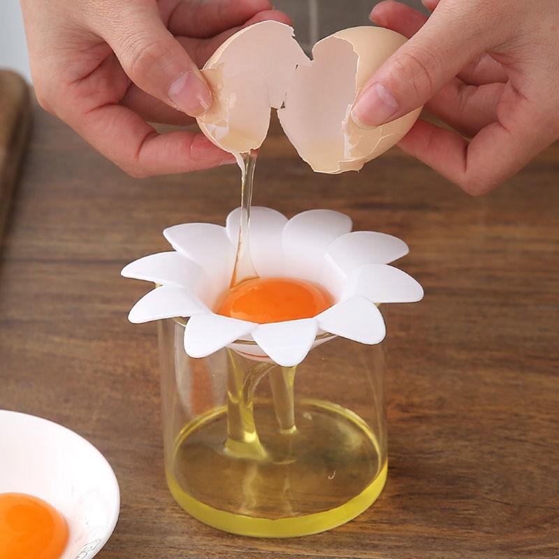 

Сепаратор для яичного белка Daisy Egg White Strainer Tool Flower Egg Separator