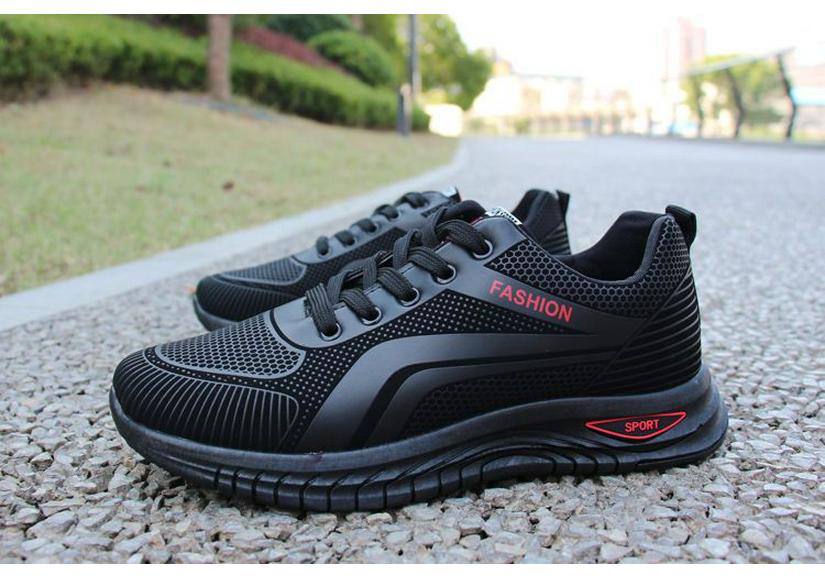 Scarpe Casual da Uomo in Pelle con Suola Morbida - Primavera/Estate 2026, Impermeabili, Resistenti allo Sporco, Comode e Leggere per lo Sport