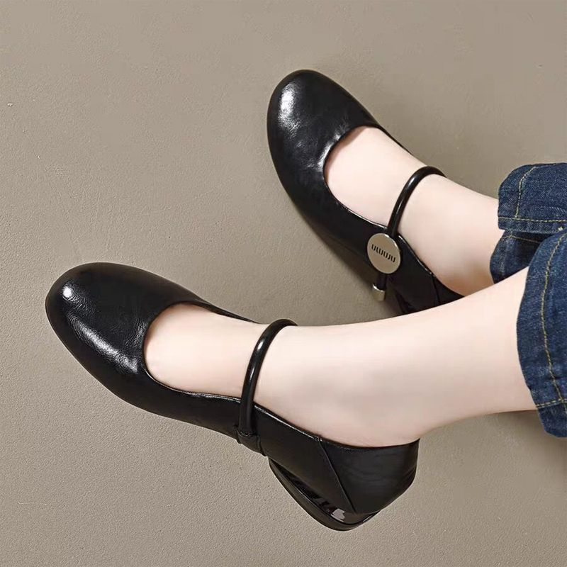 

shallow mouth flat-soled single shoes women s soft leather soft sole leather women s shoes round head beanie shoes small leather shoes 35 чёрный