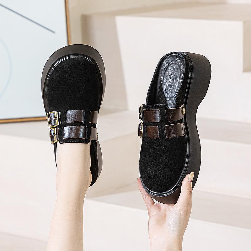 

Модные женские полушлепанцы на танкетке Весна Лето 2025 Новые из натуральной кожи Повседневные шлепанцы Женские модные шлепанцы с закрытым носком Женские 33